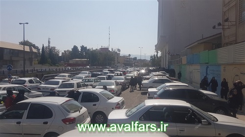 بعد از گذشت۴۰ روز از بازگشایی مدارس شیراز: دانش آموزان سرویس و رانندگان قرارداد ندارند