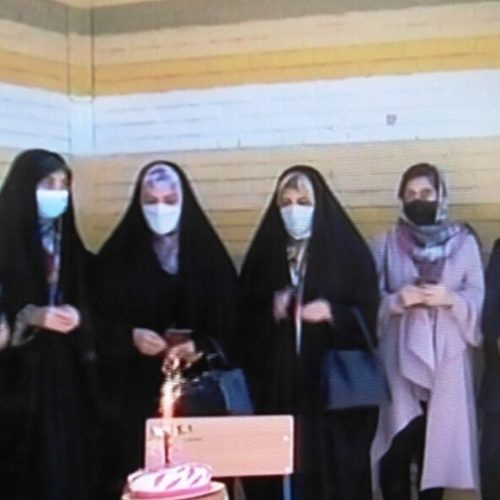 ماجرای کیک حاشیه ساز شعبه اخذ رأی در شهرک گلستان شیراز