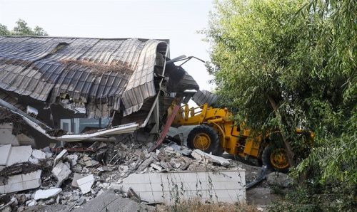 استان البرز از تخریب یک شهرک غیرقانونی با ۲۴ ویلای لوکس غیرمجاز در چهاربا 39