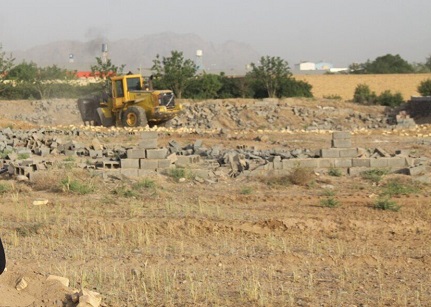 سه مجتمع باغشهری و ۷۰ ساخت و ساز در کازرون تخریب شد