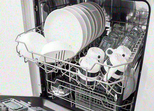 علت‌های اصلی آبگیری نکردن ماشین ظرفشویی چیست؟