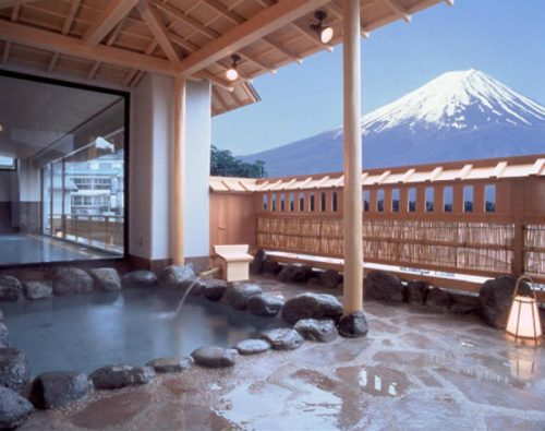 راز های ناگفته و تصاویر چشمه هاِی آب گرم شگفت انگیز اونسن در کوهستان های ژاپن