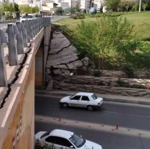 این پل در شیراز بزودی فرو می ریزد؟! +عکس