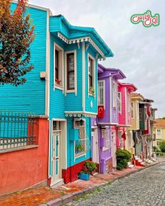 Balat a colorful neighborhood in Turkey 7عکس