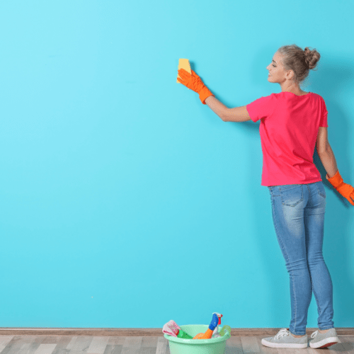 اصول و ترفندهای تمیز کردن انواع دیوار رنگ شده و کاغذ دیواری