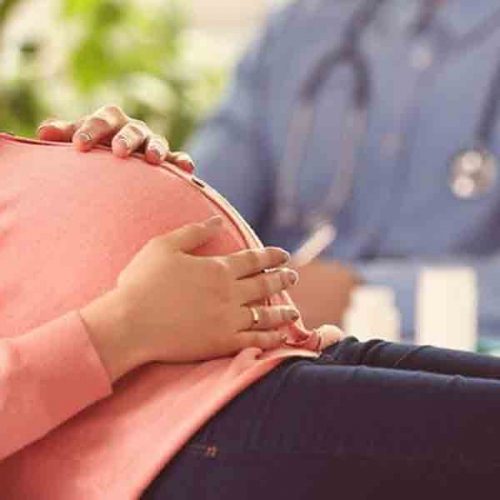 هشدار یک متخصص زنان و زایمان نسبت به گسترش بارداری های خطرناک
