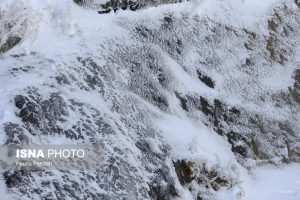آبشار یخی گنجنامه همدان 19