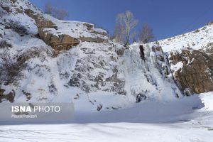 آبشار یخی گنجنامه همدان 20