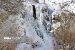 آبشار یخی گنجنامه همدان 7