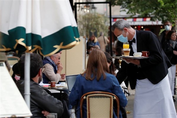 باز شدن رستورانها در فرانسه 3