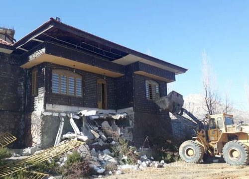 هشدار دادگستری فارس نسبت به تخریب باغ شهری ها و بناهای غیرمجاز در سپیدان و شیراز