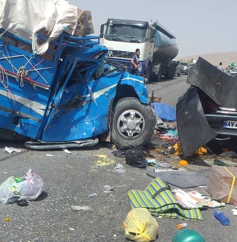 ۵ کشته و ۳ مجروح در تصادف مرگبار رانندگی جاده فسا به داراب+تصاویر