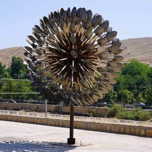 سرقت عجیب بخشی از درخت بیل در شیراز
