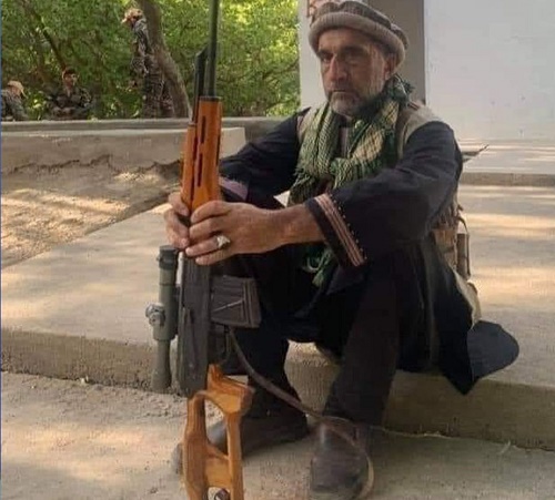 اعدام فوری یکی از رهبران مقاومت افغانستان توسط طالبان