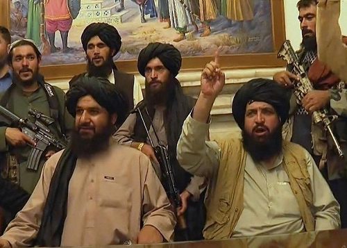 واقعیت سقوط کابل، فرار اشرف غنی و تبانی او با طالبان حقانی