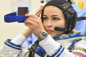 فضانورد زن 11