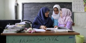 خبر خوش واکسینه شدن همه معلمین و کارکنان مدارس/وضعیت بازگشایی مدارس در مهرماه