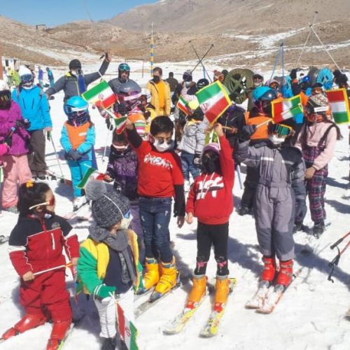 هشتمین دوره جشنواره برف، شادی و استعدادیابی استان فارس