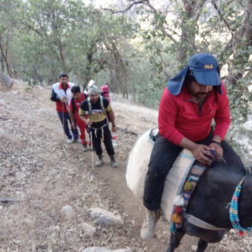 نجات جان زن کوهنورد شیرازی در کوه گل دنا +تصویر